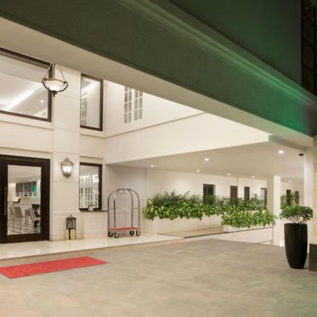 Hotel Santika Seminyak Exterior foto